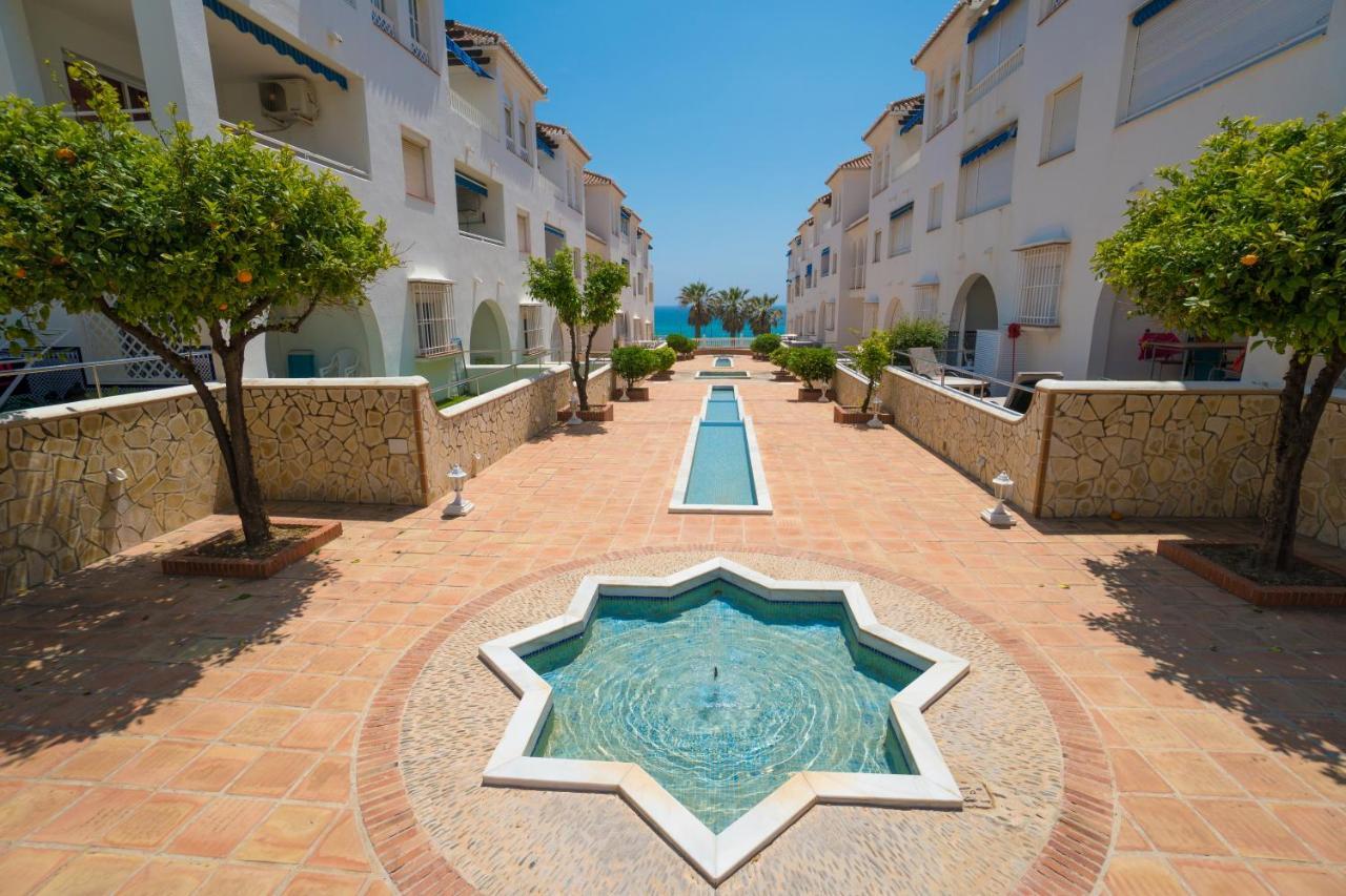Ferienwohnung Fuentes A2 Bajo A Menyber Nerja Exterior foto